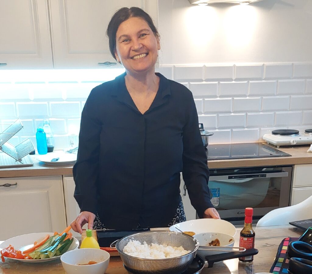 Jeg - Karen - er klar til at rulle sushi